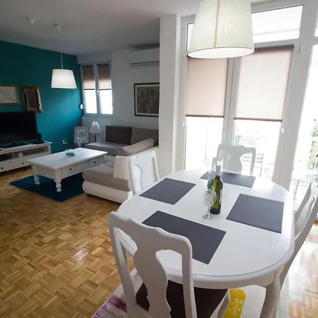Apartman&room Aska *